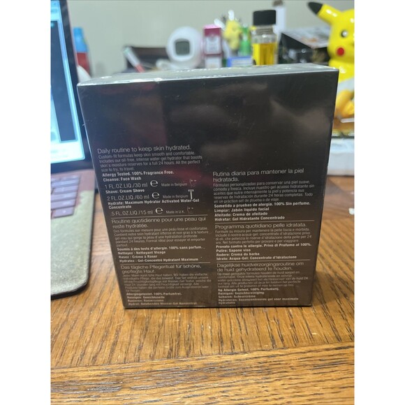 Best of Clinique Men Travel 3pc Set NEW Face Wash Cream Shave Maximum Hydrator - Picture 3 of 6